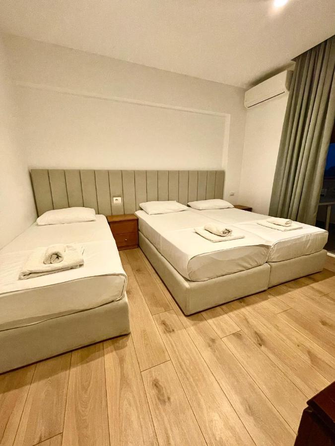 Hotel Aulona Sarandë Exterior foto