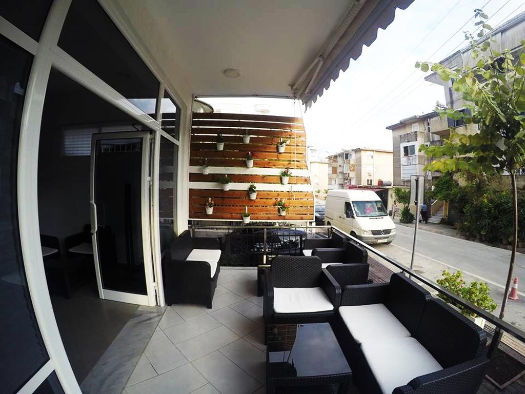 Hotel Aulona Sarandë Exterior foto