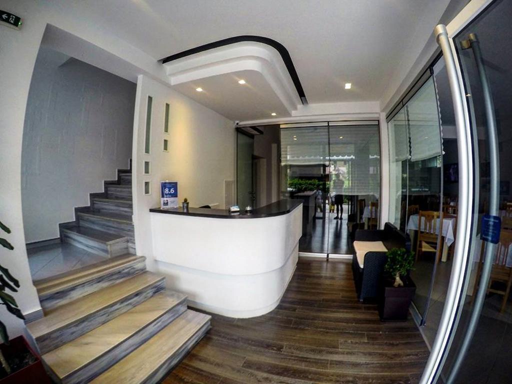 Hotel Aulona Sarandë Exterior foto